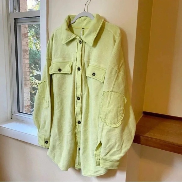 Free People Ruby Jacket Shacket Oversized Fleece in Light Green Yellow Medium - Picture 5 of 8